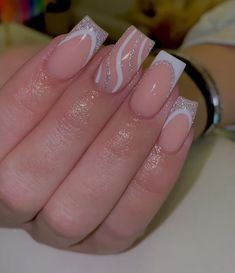 Nails Art Simple, Lilac Nails Design, Art For Short Nails, Nail Art For Short Nails, Nail Art Easy, Nail Art Inspo, Nails Art Ideas, Lilac Nails, Nail Art Tips