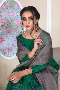 Melachite | Pakistani Designer Outfit | Sarosh Salman Threads And Motifs Pakistan, Designer Outfit, Long Frock, Silhouette Shirt, Geometric Inspiration, Pure Chiffon, Net Dupatta, Pakistani Designers, Pakistani Outfits