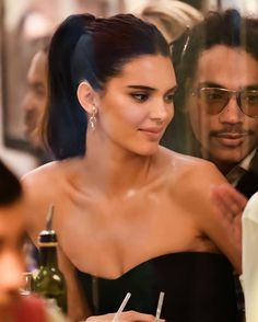 Hairstyles On Lehenga, Wedding Ponytail Hairstyles, Stile Kendall Jenner, Slick Ponytail, Slicked Back Ponytail, Kim K Style, Kardashian Kollection, Slicked Back Hair