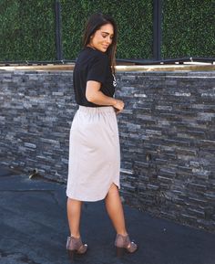 Looking for a skirt that's both comfortable and stylish? Look no further than our Weekend Skirt! Made from super soft and lightweight fabric, this skirt is perfect for any occasion. Whether you're running errands or heading out for a night on the town, this skirt will keep you looking and feeling great. Size: Small 0-4 Medium 6-8 Large 10-12 XL 12-14 Versatile Midi Length Skirt For Day Out, Casual Long Stretch Skirt, Versatile Midi Bottoms For Day Out, Casual Cotton Pencil Skirt For Day Out, Versatile Midi Length Bottoms For Day Out, Versatile Midi-length Bottoms For Day Out, Casual Knee-length Relaxed Fit Skirt, Casual Everyday Skirt With Elastic Waistband, Casual Knee-length Pencil Skirt