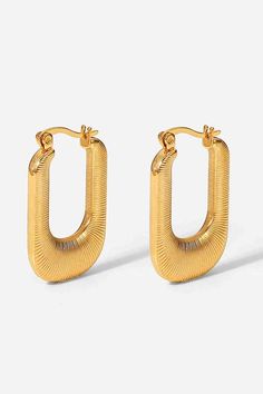 We absolutely love this pair of chunky earrings! They are classy and sophisticated and gold-plated and are completed with a subtle screw-thread texture. Pieces: 1-piece Material: Stainless steel Care instructions: Avoid wearing during exercise, as sweat will react with the jewelry to produce silver chloride and copper sulfide, which causes the jewelry to deteriorate and corrode over time. Imported Product measurements: Length: 1 in Weight: 0.5 ounce (14.91 g) About Us: Welcome to Lizzie's! We ho Petra Earrings, Texture Jewelry, Chunky Earrings, Luxury Earrings, Luck Charm, Waterproof Jewelry, Stylish Earring, Luck Charms, Gold Line