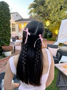 Girly Hairstyles, Hairstyle Examples, Hair Inspiration Long, Bow Hairstyle, Ribbon Hairstyle, Hairdos For Curly Hair, Hair Stylies, Hair Up Styles, Pink Bows