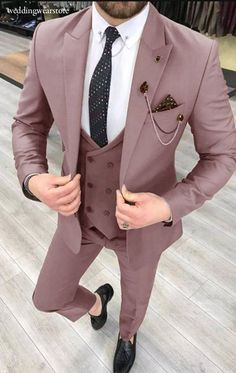 Men’s Suits For Spring Wedding, Lilac Suit Men, Suits For Men 2023, Coat Pant For Men, 3 Piece Suit Men, Vest 2023, Groom Suits, Prom Suits For Men, Stylish Mens Suits