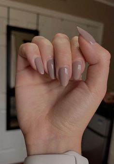 Winter Nails Solid Color, Nail Colors For Pale Skin, Nails Solid Color, Nails Solid, Plain Nails, Solid Color Nails, Hello Nails, Beige Nails