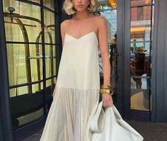 Great shopping ideas for Beige Drop Waist Pleated Dress, Women's Dresses Body Measurement, Mesh Maxi Dress, Gisele Bundchen, Beach Maxi Dress, Candice Swanepoel, Sling Dress, Suspender Dress, Dresses 2024, Irina Shayk