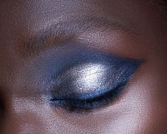 Two Tone Eyeshadow Looks, Two Tone Eyeshadow, Edgy Makeup, Smokey Eyes