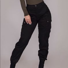 1 Small Left! Brand New! Still In Package! Fashion Black Cargo Pants Material: Cotton Blends Trendy Black Non-stretch Cargo Pants, Black Cargo Pants Outfit Women, Black Ankle-length Cargo Pants, Black Non-stretch Casual Cargo Jeans, Sporty Black Full-length Cargo Pants, Black Cargo Pants Outfit, Sporty Black Moisture-wicking Cargo Pants, Cargo Pants Outfit Women, Cargo Pants Color