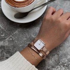 This Elan Rose Gold Bracelet is the perfect accessory to add a touch of elegance to any outfit. Made from high-quality rose gold, it exudes a sophisticated and luxurious look. Its sleek and modern design is sure to make a statement and elevate any ensemble. A must-have for any fashion-forward individual. Daniel Wellington Bracelet, Bracelet Picture, Police Jewelry, Daniel Wellington Watch, Draw Eyes, Argyle Diamonds, Word A, Bracelet Rose Gold, Yellow Gold Jewelry