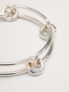 An exploration in duality, the Jackson collection features a mix of round links and curved, paperclip chain links, handcrafted from either 14k-gold or 999-silver plated brass.  Part of our demi-fine jewelry collection.  14k-gold or sterling-silver plated.  Spring-ring clasp.  Length: 7. 8" Silver Clasps For Jewelry, Handmade Chain Jewelry, Vintage Modernist Jewelry, Handmade Silver Jewellery, Copper Wire Jewelry, Wire Bracelets, Diy Jewelry Inspiration, Modern Bracelets, Silver Bracelets For Women