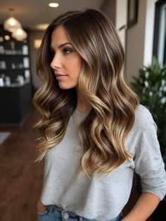 Hair Color Ideas for Brunettes for 2024 Bayalage Brunette Fall 2024, Fall Brunette Hair, Vibrant Hair Color Ideas, Trendy Hair Color Ideas, Vibrant Hair Color, Summer Hair Color Ideas, Knot Bun, Long Hair Models, Vibrant Hair