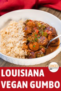 A bowl of vegan gumbo with a side of brown rice. Vegan Cajun Recipes, Vegan Gumbo, Vegetarian Gumbo, Vegan Cajun, Recipes By Ingredients, Vegan Soul Food, Louisiana Style, Gumbo Recipe, Vegan Soup Recipes