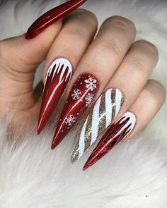 Candy Cane Nails, Christmas Nail Art Designs, Red Nail Designs, Holiday Nail Art, Festival Nails