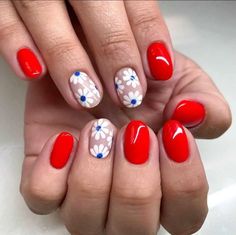 13 Cute Fourth of July Nails You’ll Completely Fall In Love With Forth Of July Nails Subtle, Red And Blue Floral Nails, Floral 4th Of July Nails, Red July Nails, Red Blue Nail Designs, 4th Of July Nails With Pink, Subtle Red White And Blue Nails, Minimal Fourth Of July Nails, Red White And Blue Floral Nails