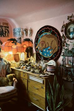 Cozy Maximalism, Apartment Art, Vivid Dreams, Bedroom Remodel, Maximalism, Remodel Bedroom, Room Inspo, Dorm Room, Room Ideas