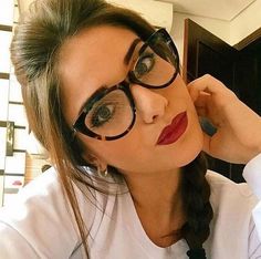 Cute Glasses Frames, Cat Eyeglasses, Mens Glasses Fashion, Womens Glasses Frames, Nerd Glasses, Glasses Fashion Women, Cat Eye Glasses Frames, Glasses Makeup, Eyewear Trends