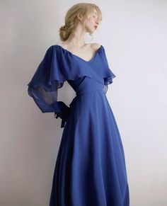 Twirling In Dress, Classy Wedding Outfits, Dress Pose Reference, Sleeves For Dresses, Classy Blue Dress, Fancy Dresses Classy, Flowy Clothes, Romantic Wedding Dress, Twist Dress