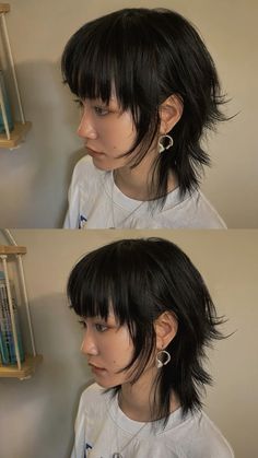 Instagram : Haircut @9hahoi  https://www.instagram.com/9hahoi/ #hair #shorthair #hairstyle  #haircut #hairstylist #mullet  #hairdesign #hanoi #vietnam #vietnamese #so9hahoi #xomhahoi #9xomhahoi #9hahoi Black Shirt Hairstyles, Bangs With Long Pieces On The Side, Short Wolfcut Asian Hair, Short Layers For Wavy Hair, Shorter Hair Layers, Hairstyles For Women With Fine Hair, Medium Alt Hairstyles, Messy Haircut Women, Straight Alt Hairstyles