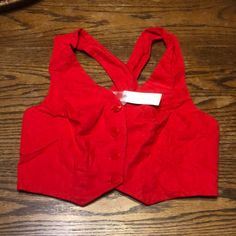 This Adorable Linen Blend Vest Will Brighten Any Pair Of Jeans! Cross Back And Short Length Will Flatter Anyone’s Outfit ! Red Fitted Vest Top, Fitted Red Vest Top, Red Fitted Vest For Spring, Fitted Red Vest For Spring, Sleeveless Chiffon Blouse, Romantic Tops, Leopard Print Shorts, Velvet Crop Top, Vest Waistcoat