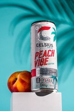 Peach Vibe and Tropical Vibe CELSIUS Celsius Energy Drink, Stop Motion Photography, Los Angeles Food, Motion Photography, Publicidad Creativa, Tropical Drink, Drinks Design, Food Photographer, Food Photography Styling