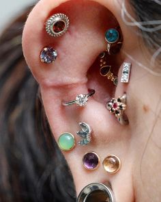 there are many different types of ear piercings