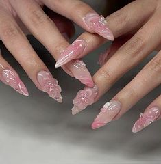 These cut soft pink acrylic nails are perfect for formal! Nails Coquette, Nails Acrylic Almond, Coquette Nails, Kutek Disney, Unghie Sfumate, Grunge Nails, Blush Nails, Pretty Gel Nails