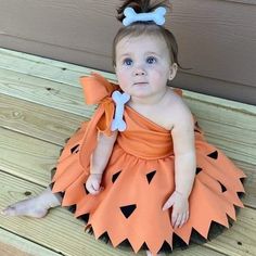 Pebbles Flintstone Costume, Flintstone Costume, Pebbles Costume, Pebbles Flintstone, First Halloween Costumes, Toddler Girl Halloween, Baby Costumes Girl, Baby First Halloween