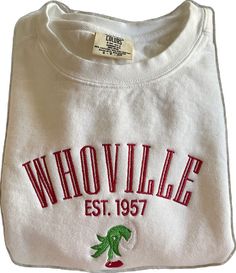 a white t - shirt with the words whovillee est 1953 printed on it