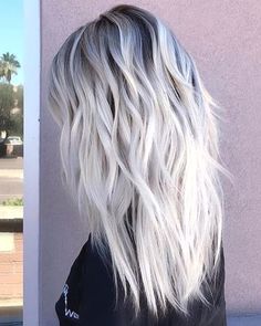 The 74 Hottest Blonde Hair Looks to Copy This Summer | Ecemella Light Brown Ombre Hair, Icy Blonde Hair, Brown Ombre Hair, Hair Blond, Icy Blonde, Blonde Hair Looks, Platinum Blonde Hair, Brown Blonde Hair, Zac Efron