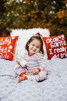 Toddler Christmas Photoshoot, Tiktok Stories, Christmas Photography Family