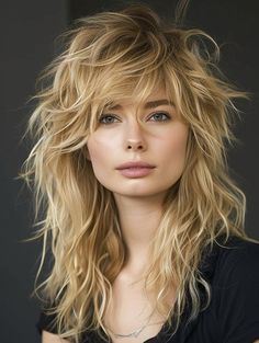 Trendy Long Shaggy Hairstyles to Try Now Lady Mullet, Long Shaggy Hairstyles, A Shag Haircut, Hairstyles With Curtain Bangs, Long Layered Hairstyles, Shaggy Cut, Shaggy Hairstyles, Long Shaggy