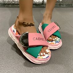 Edgy Fits, Pretty Sneakers, Double Strap Sandals, Sandal Platform, Cute Sandals, Slides Shoes