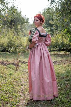 Shady Rose Renaissance Dress Italian Renaissance Costume | Etsy 16th Century Fashion, Dress Italian, Italian Dress, Dress Tutorials, Gown Photos, Couture Mode, Medieval Dress, Historical Costume, Historical Dresses