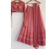 Lehenga choli dupatta for women. Made to measure for you. Gajri color georgette thread embroidered lehenga skirt. We can do Family matching Indian ethnic clothes in this. 𝐂𝐮𝐬𝐭𝐨𝐦𝐢𝐳𝐚𝐭𝐢𝐨𝐧 𝐀𝐯𝐚𝐢𝐥𝐚𝐛𝐥𝐞 𝐅𝐨𝐫: Any color can be made in this. Blouse style and sleeves and sizes can be customized. NOTE : 3XL and up sizes will cost extra. Please do contact in that case. 𝐒𝐈𝐙𝐄: ★This is Made to Order. We send you measurement chart and you can fill it so dress will be as per your meas Gajri Color Lehenga, Customised Lehenga, Indian Lengha, Embroidery Lehenga, डिजाइनर कपड़े, Indian Dresses For Women, Ethnic Clothes, Ethnic Wear Indian, Simple Lehenga