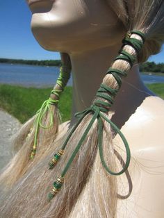 Beaded Ponytail, Braid Hair Extensions, Hair Accessories Braids, Bohemian Hair Accessories, Baba Jaga, Bohemian Hair, Hippie Hair, Estilo Hippie, Bohemian Hairstyles