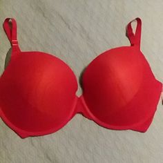 Brand New, Never Worn. Sexy Sheer Back Cheap Red Bra, Fitted Red Push-up Bra, Red Sports Bra With Built-in Bra, Red Seamless Push-up Bra, Red Compressive Moisture-wicking Sports Bra, Satin Bra, Red Bra, Floral Bra, Comfy Bra