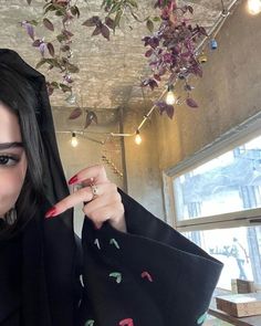 Cute Selfie Poses, Trending Summer Nails, 2023 Love, Hijab Style Tutorial, Bella Hadid Outfits, Wedding Mehndi, Hijabi Aesthetic, Beautiful Curly Hair, Master Decor