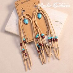 Bohemian Suede Tassel Statement Earring Material：Silver-tone metal and turquoise stones Leather tassel turquoise beads Size：2.6″（H）×0.5″(W) Diy Western Accessories, Quill Jewelry, Leather Earrings Diy, Boho Leather Jewelry, Jean Jewelry, Suede Earrings, House Diy Projects, Earrings Handmade Boho, Fringe Jewelry