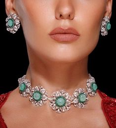 Manish Malhotra Jewellery, South Jewellery, Pearl Mala, Bridal Jewellery Inspiration, Blink Blink, Bride Jewelry Set, Stones Necklace, Manish Malhotra