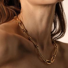 Knuckle 14ct Yellow Gold Heavy Chain Necklace Heavy Chain Necklace, Heavy Chain, Dog Earrings, Solid Gold Chains, Bangles Jewelry, Gold Chain Necklace, Chain Link Necklace, Bridal Earrings, Link Chain