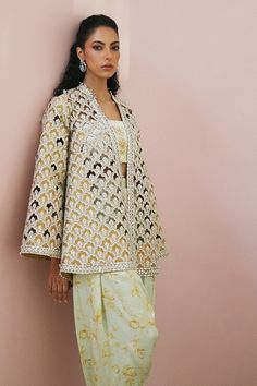 Sofie Western Designs, Western Tops, Boutique Dress Designs, Western Design, Website Features, Boutique Dress, Indian Outfit, Mirror Work, How To Dye Fabric