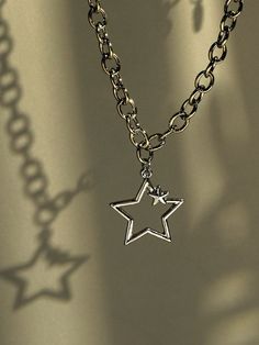 Star Charm Necklace, Jewelry Accessories Ideas, Funky Jewelry, Jewelry Lookbook, Fancy Jewelry, Girly Jewelry, Jewelry Inspo, Dream Jewelry