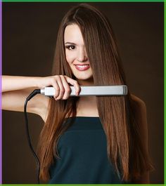 Você está procurando inspiração para o seu penteado? Confira gostou? nos segui para mais殺😊 Hair Tongs, Thick Frizzy Hair, Flat Iron Tips, Hair Smoothening, Beauty Myth, Straightening Hair, Mini Hair Straightener, Colored Hair Tips