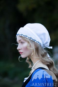 St. Brigitta’s Cap with hand embroidery “Renaissance Memories” for sale. Available in: white fine flax linen, natural fine flax linen, burgundy mouline thread, dark-blue mouline thread, dark-green mouline thread :: by medieval store ArmStreet Traditional Fitted Costume Hats And Headpieces, Reference Pose, Megan Hess, Ren Fest, Fest Outfits, Medieval Clothing, Fine Linen, Hand Embroidery Patterns, Historical Clothing