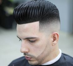 Men’s pompadour haircut styles seem to be trending these days and it can be assumed that this hairstyle would be in trend for next few years as well. Check here http://bit.ly/2XdBKNz #Menspompadourhaircutstyles #menspompadourhaircutfade  #menspompadourhairstyles  #Fashionterest Hard Part Haircut, Short Pompadour, Pompadour Men, Pompadour Haircut, Pompadour Fade, Modern Pompadour, Day Hairstyles, Barbers Cut, Pompadour Hairstyle