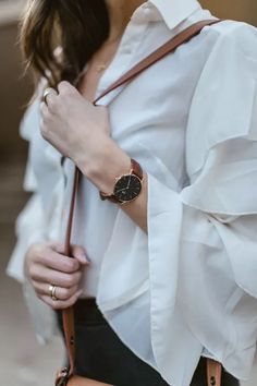 Black Watch Outfit, Trendy Watches Women, Daniel Wellington Watch Women, Watches Women Simple, Watches Women Black, Vintage Watches Women, Watches Women Leather, Denim Jacket With Dress