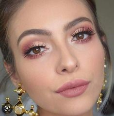 Rosa Make-up, Mekap Mata, Peach Makeup, Make Up Inspiration, Formal Makeup, Soft Glam Makeup, Pink Eye, Smink Inspiration, Braut Make-up