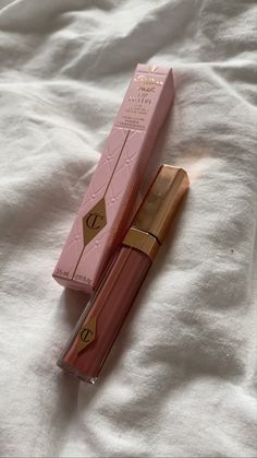 Charlotte Tilbury Lip, Makeup Luxury, Products Aesthetic, Aesthetic Skincare, Ethereal Makeup, Makeup Needs, Luxury Aesthetic