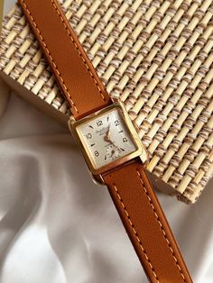 Luxury Brown Rectangular Watches, Vintage Brown Watch With Rectangular Dial, Retro Rectangular Watches For Formal Occasions, Retro Rectangular Formal Watches, Vintage Brown Watch Accessories With Rectangular Dial, Retro Round Dial Watch For Formal Occasions, Vintage Formal Watch With Leather Strap, Retro Formal Watch Accessories With Subdials, Retro Automatic Watch Accessories For Formal Occasions