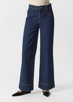 These high-waist, wide-leg jeans are everything you're looking for in classic jeans. This four-pocket style offers an ankle-length, wide-leg fit. - High waist- Wide leg- Ankle length- Zip and button fly Inseam: 75cm / 29.5" (EU 36 / UK 8 / US 4) Side seam: 99cm / 39" 2024 Wishlist, Classic Jeans, Waist Jeans, Fashion Story, Winter 2024, Wash Jeans, Recycled Cotton, Wide Leg Jeans, High Waist Jeans