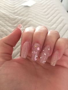 Cute Glitter Nail Designs, Dewy Pink Nails, Pink Glitter Coffin Acrylic Nails, Natural Nails Butterfly, Unquie Tattoo Ideas, Korean Pink Nails, Erika Titus Nails, Korean Almond Nails, Cute Clear Nails